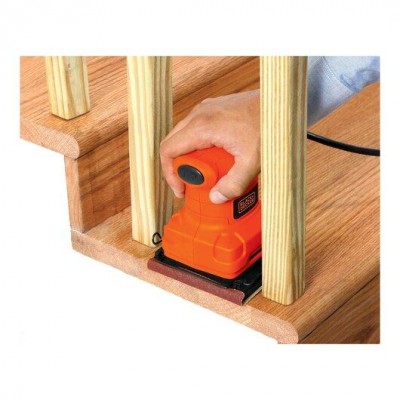 Lixadeira Orbital Black+Decker 200W 110V 1/4 BS200-BR