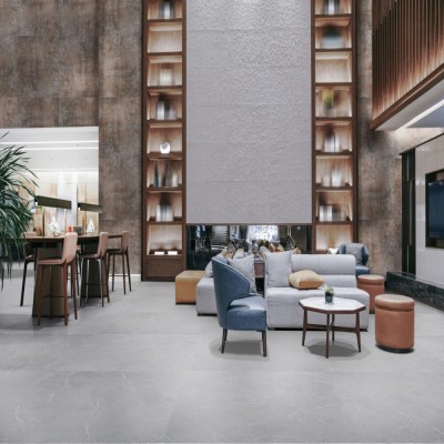 Piso Vinilico Ambienta Stone Light Porc 0,55X600X600mm Tkt